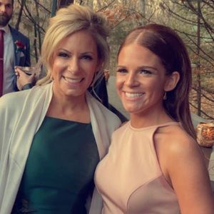 Meet your Posher, Pam